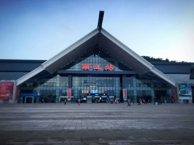 義烏市到麗江物流專(zhuān)線(xiàn)-農(nóng)資產(chǎn)品運(yùn)輸專(zhuān)線(xiàn)「專(zhuān)業(yè)可靠」